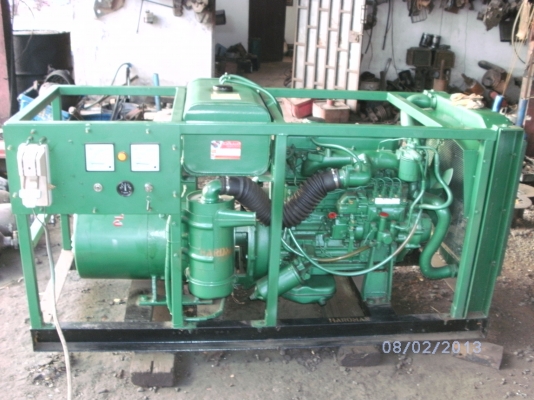 ขายด่วน เครื่องปั่นไฟ