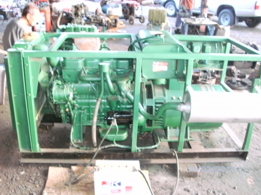 ขายด่วน เครื่องปั่นไฟ