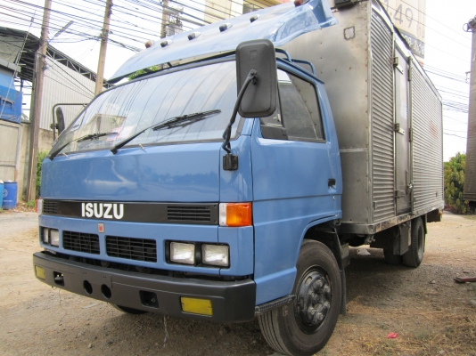 ขาย ISUZU NPR59PU5M ตู้อลูมิเนียม ยาว5เมตร เครื่อง115แรง ปี 38 รถห้างแท้