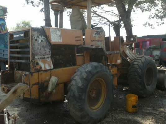 (ลงรูปใหม่)รถตักล้อยางWA100-1 รถสภาพดี พร้อมใช้ รถอยู่จ.แพร่ (ลงรูปใหม่)รถตักล้อยางWA100-1 รถสภาพดี พร้อมใช้ รถอยู่จ.แพร่