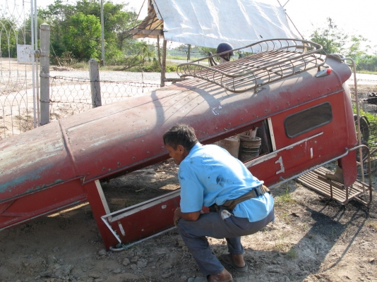 หลังคารถสี่ล้อ จากเชียงใหม่