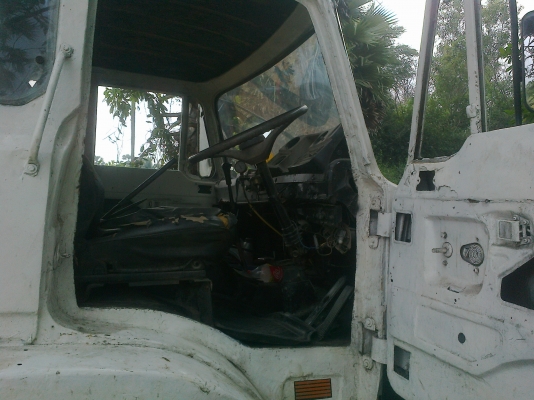 ขายรถบรรทุก 10 ล้อ  2 เพลา ดั้มพร้อมใช้งาน