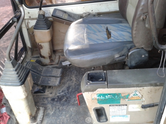 ขาย komatsu pc100-5 สภาพดี พร้อมใช้