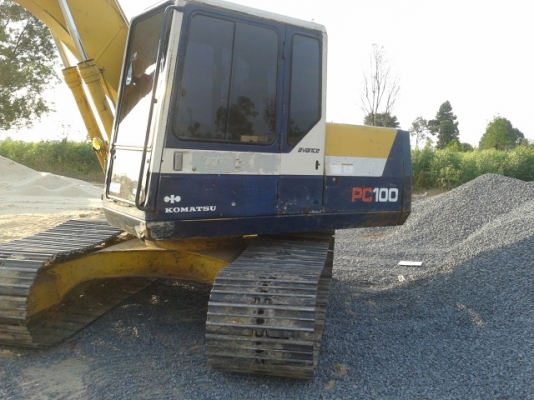 ขาย komatsu pc100-5 สภาพดี พร้อมใช้