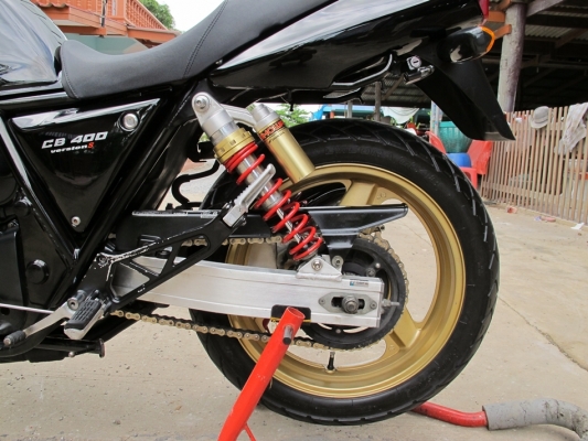 cb400 ver.s ปี 98 cb400 ver.s ปี 98