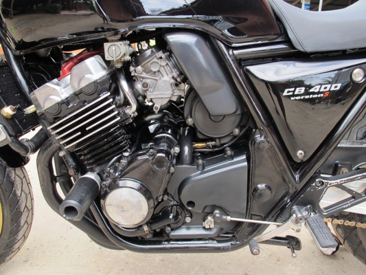 cb400 ver.s ปี 98 cb400 ver.s ปี 98