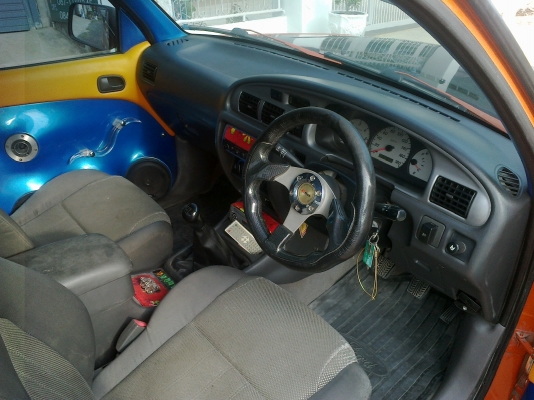 รถฟอร์ดสวยมาก เครื่องเสียงชุดใหญ่ รถฟอร์ดสวยมาก เครื่องเสียงชุดใหญ่