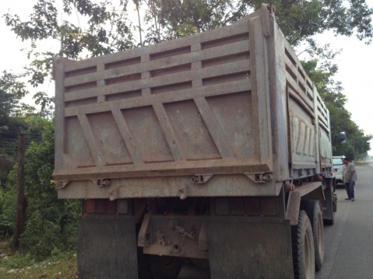 ขายรถสิบล้อ 210 เปลี่ยนเครื่อง 240 รถสวย สภาพดี ขายรถสิบล้อ 210 เปลี่ยนเครื่อง 240 รถสวย สภาพดี