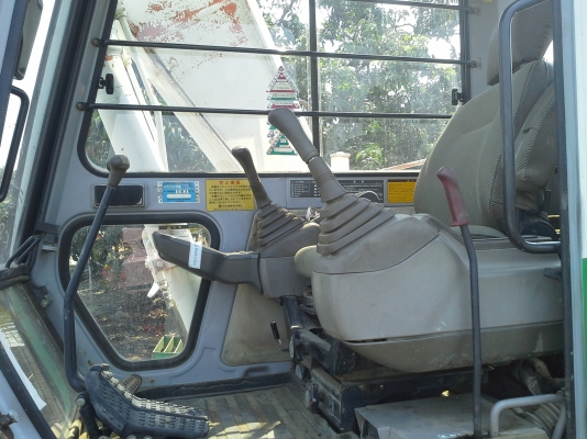 ขายด่่วน HITACHI EX120-2 เก่าญี่ปุ่น100 \%ทำสีใหม่แล้วจ้า นำเข้าเองจากญี่ปุ่น สภาพสวย จริง ๆๆ นะ ขายด่่วน HITACHI EX120-2 เก่าญี่ปุ่น100 \%ทำสีใหม่แล้วจ้า นำเข้าเองจากญี่ปุ่น สภาพสวย จริง ๆๆ นะ