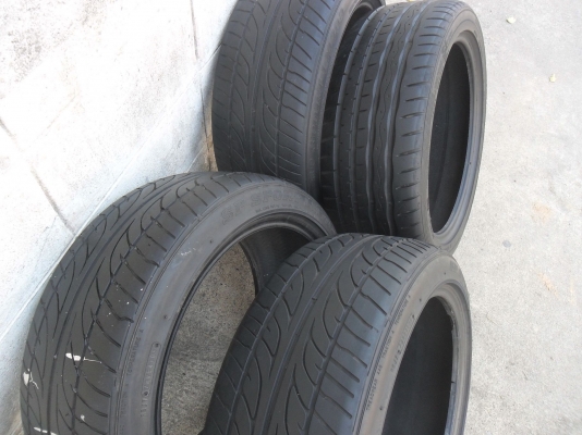 ยาง 225/45ZR18 ปี09 สวยๆ