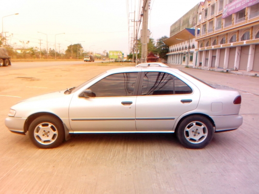 ขายรถสวยครับ SUNNY 1.5 EX SALOON โฉม ไฟชั้นเดียว