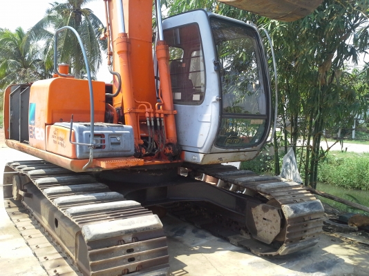 ขายด่วน HITACHI EX 120-5 เก่าญี่ปุ่นแท้ ๆๆ ยังไม่เคยใช้งานในไทย ใบแทรค 60 เครื่องปั้มดี ไฟฟ้าครบ ขายด่วน HITACHI EX 120-5 เก่าญี่ปุ่นแท้ ๆๆ ยังไม่เคยใช้งานในไทย ใบแทรค 60 เครื่องปั้มดี ไฟฟ้าครบ