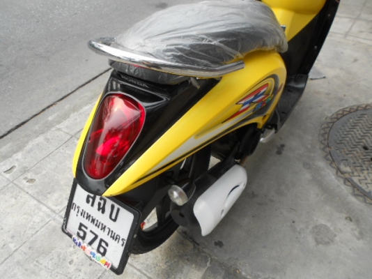 Honda-Scoopy i 110cc เครื่องดีครับ เดิมๆ ราคาเบาๆ เข้ามาดูก่อนคับ