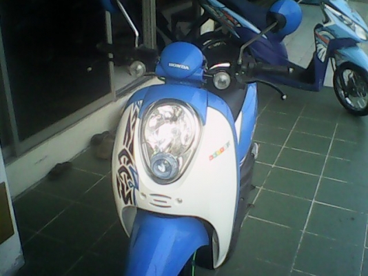 Scoopy – i (ล้อแม็กซ์) ราคากันเอง 25500 บาท ปี 2554 สนใจจริงลดได้ Scoopy – i (ล้อแม็กซ์) ราคากันเอง 25500 บาท ปี 2554 สนใจจริงลดได้