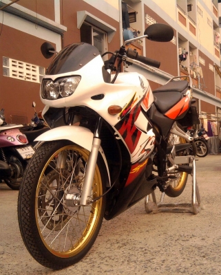 ขออนุญาติขาย  HONDA LS 125D NEW สภาพนางฟ้า สีขาว ล้อทอง