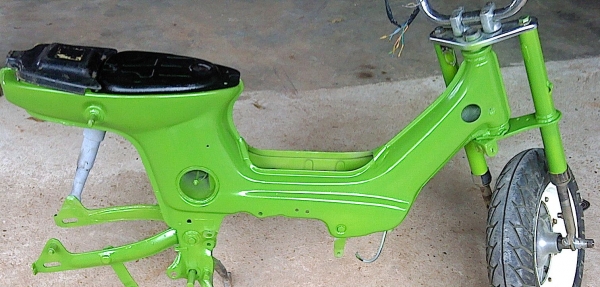 ขายโครงชาลีครับ หรือทั้งคัน สนใจ สบถามที่ 090-7960321