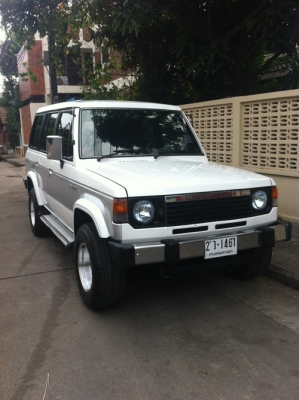 ขออนุญาติขาย Pajero ตัวเหลี่ยม สักคันนะครับ