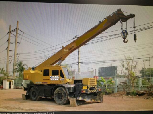 ขายรถเครน 4 ล้อ 25 ตัน Tadano M 4  มีเอกสารเล่มทะเบียน  ยางสวย รถสวยมากครับ