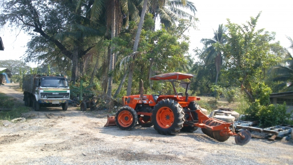 ขาย คูโบต้่า  M 5000   แน่น แรงดีครับ พร้อมผาน 6/24