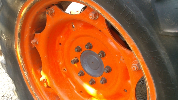 ขาย คูโบต้่า  M 5000   แน่น แรงดีครับ พร้อมผาน 6/24