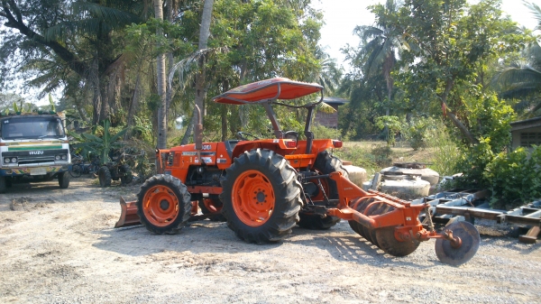 ขาย คูโบต้่า  M 5000   แน่น แรงดีครับ พร้อมผาน 6/24