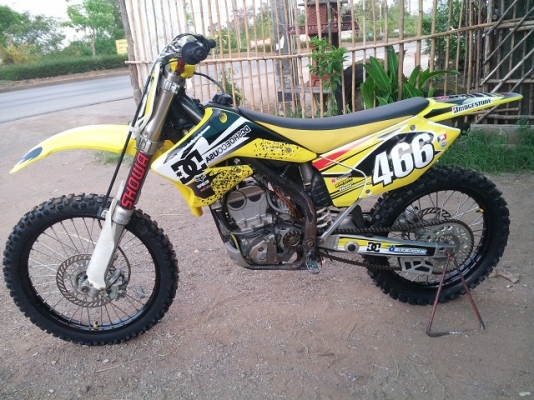 **RMZ 250ปี 05  ราคา 75000 บาท