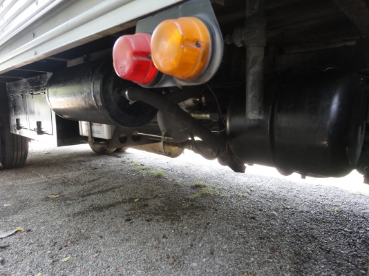 ขาย HINO KM779 เครื่อง 117 แรง ตู้แห้ง ยาว 5.50ม. สภาพสวย พร้อมใช้งาน ขาย HINO KM779 เครื่อง 117 แรง ตู้แห้ง ยาว 5.50ม. สภาพสวย พร้อมใช้งาน