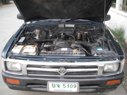 TOYOTA HILUX MIGHTY-X