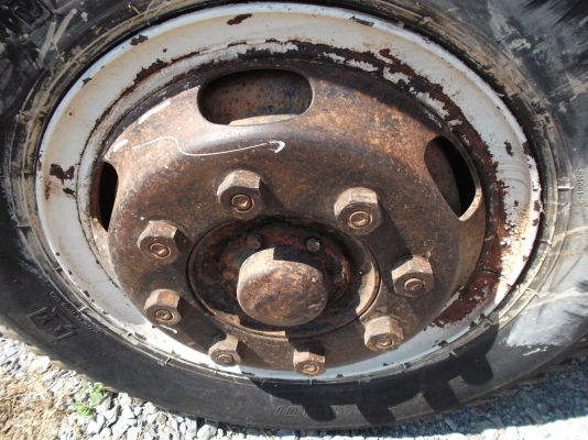 ขายด่วนรถสิบล้อสองเผลาดั้มHINOFM176เคื่อง175เเรงม้า