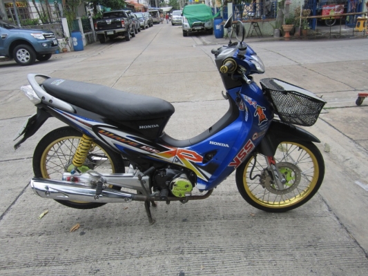 ขายด่วน wave125Rปี47สตาทมือรถบ้านเครื่องพอได้เดิมๆชุดโอนครบ