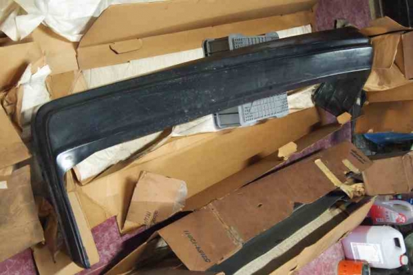 -กันชนหลังบิ๊ก toyota tt141  ได้ใหม่แกะกล่องแท้