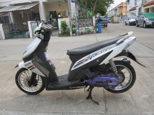 ขายด่วน click play ปี50 รถบ้านเครื่องเดิมๆสภาพพร้อมใช้ ชุดโอนครบ