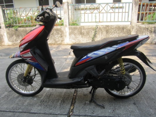 click ปี49 เครื่องดีเดิมๆสภาพพร้อมใช้ ชุดโอนครบ