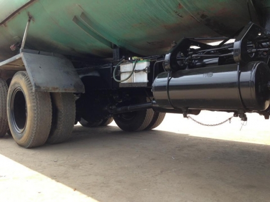 รถน้ำ10ล้อ FN527 TC 2เพลา 6เกียร์ เครื่อง6D16 หัวสวย คัทรีดี ติดต่อ.0861237456 คุณไก่