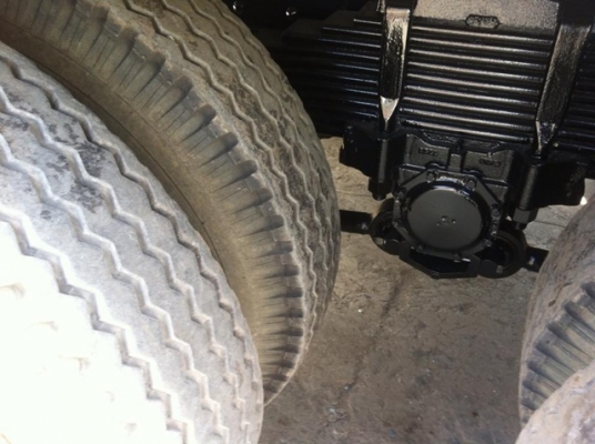 รถน้ำ10ล้อ FN527 TC 2เพลา 6เกียร์ เครื่อง6D16 หัวสวย คัทรีดี ติดต่อ.0861237456 คุณไก่