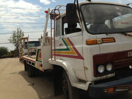 รถ6ล้อ เทรนเลอร์ เครื่อง6BB เกียร์6เกียร์ สภาพดี คัทรีสวย ติดต่อ.0861237456 คุณไก่