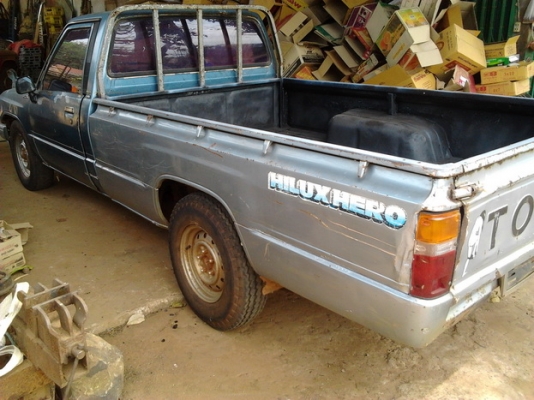 TOYOTA HILUX HERO 2.4D MT รถบ้านสภาพดีพร้อมใช้งานได้เลย เครื่องแห้งแรงดี ภายในเก๋งคอนโซลครบ กระบะมีผุบ้างเล็กน้อย ช่วงล่างคัชซีสวยไม่มีผุ ยางสภาพดี 4 เส้นประมาณ 60\% พร้อมใช้งาน ทะเบียนภาษีครบพร้อมโอน ราคาต่อรองได้ครับ TOYOTA HILUX HERO 2.4D MT รถบ้านสภาพดีพร้อมใช้งานได้เลย เครื่องแห้งแรงดี ภายในเก๋งคอนโซลครบ กระบะมีผุบ้างเล็กน้อย ช่วงล่างคัชซีสวยไม่มีผุ ยางสภาพดี 4 เส้นประมาณ 60\% พร้อมใช้งาน ทะเบียนภาษีครบพร้อมโอน ราคาต่อรองได้ครับ