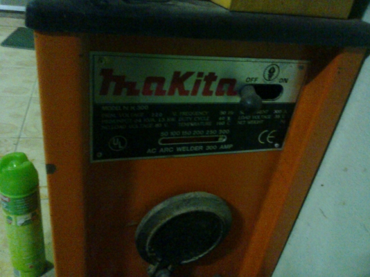 ขายตู้เชื่อม Makita 300 Amp ราคา 2800 บาท