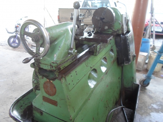แท่นกลึง 3 ฟุต อังกฤษ  2 เพลา เกียร์บล็อก  40,000
