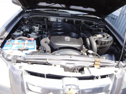 ต้องการขายรถกระบะ mazda BT-50  เครื่องยนต์ 2500cc. ติดต่อ ครูสุรินทร์ 085-236-9960