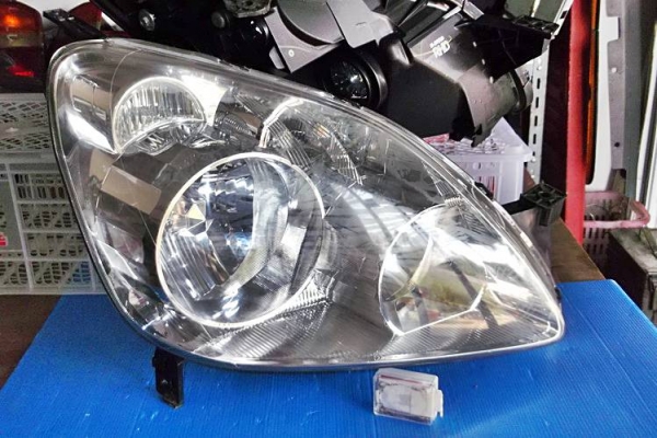 ไฟหน้า CR-V ของแท้สภาพใหม่