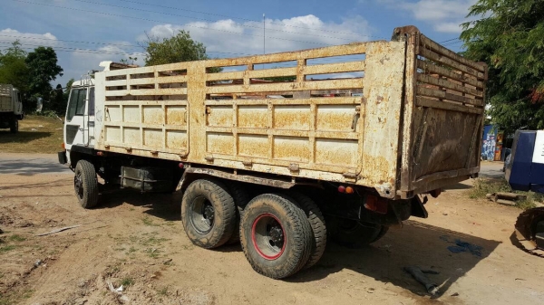 ขายไอ้หลง FN527M-A เครื่อง 6D16 เทอร์โบ 220 แรงม้า เกียร์ 10 สปีด คัสซีสวยตอลดเส้น ทะเบียนพร้อมโอนครับ ขายไอ้หลง FN527M-A เครื่อง 6D16 เทอร์โบ 220 แรงม้า เกียร์ 10 สปีด คัสซีสวยตอลดเส้น ทะเบียนพร้อมโอนครับ