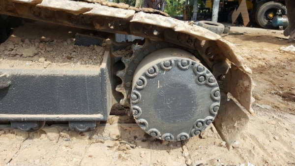 ขายแบคโฮ KOMATSU PC200-5 เอกสารเล่มทะเบียน เครื่อง ISUZU 6BG1 ปั้มดี รถใช้งานได้ปกติครับ ขายแบคโฮ KOMATSU PC200-5 เอกสารเล่มทะเบียน เครื่อง ISUZU 6BG1 ปั้มดี รถใช้งานได้ปกติครับ