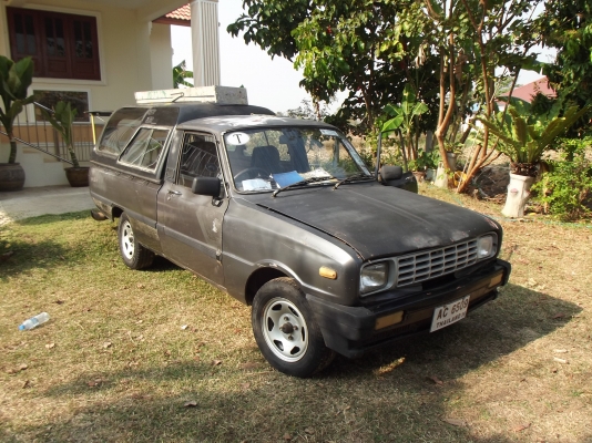 ขายรถมาสด้า แฟร์มิเรีย เครื่อง 1300 CC ราคา 30000.-บาท(ปิดการขาย ขายแล้วครับ)