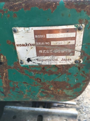 รถขุด Komatsu pc30-7E มือ2 ราคาถูกๆ
