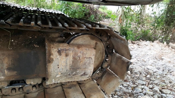 ขายแบคโฮ CAT 320 V2 เอกสารเล่มทะเบียนครบ รถใช้งานอยู่ทุกวัน เครื่องดี ปั้มดี ช่วงล่างแน่น แอร์ครบ ราคาต่อรองได้ ขายแบคโฮ CAT 320 V2 เอกสารเล่มทะเบียนครบ รถใช้งานอยู่ทุกวัน เครื่องดี ปั้มดี ช่วงล่างแน่น แอร์ครบ ราคาต่อรองได้