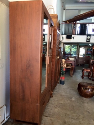 ขายตู้ไม้สักเก่าโบราณ นำมาบูรณะใหม่ สวยงามมากๆ