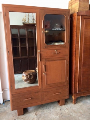 ขายตู้ไม้สักเก่าโบราณ นำมาบูรณะใหม่ สวยงามมากๆ