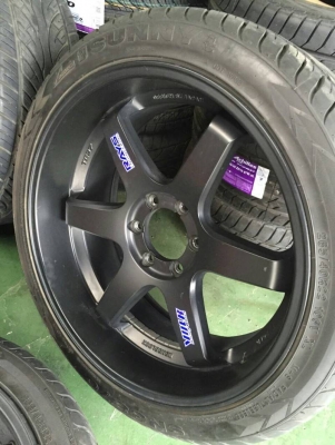 ล้อ te37 ขอบ 22 พร้อมยางทั้งชุด 19,500