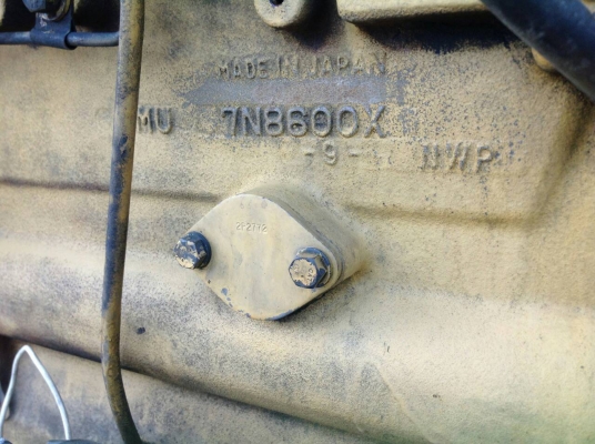 เครื่อง  Bulldozer CAT D4H 3204DI